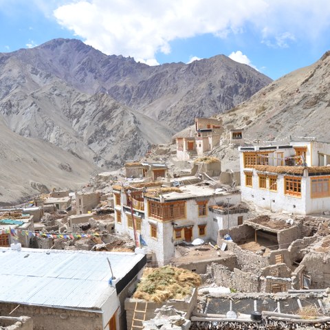 Dorf_Rumbak_Ladakh, Photo Yves Schyzer.JPG. Vergrösserte Ansicht