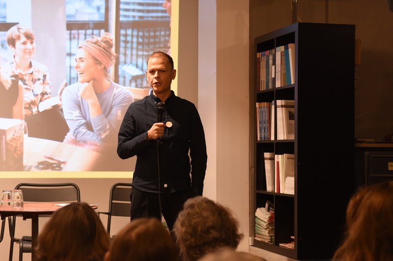 241211_BergeLesen(c)CBegle (5).JPG