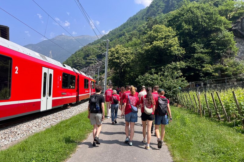 Nachhaltiges Reisen mit Yoalin: Start in Poschiavo/CH, Abschluss in Bern/CH und beim Eusalp Jahresforum in Innsbruck/A. © CIPRA, Magdalena Völkel