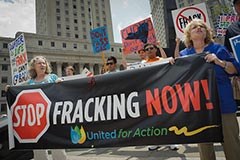Demo gegen Fracking (Gasgewinnung durch Einpressen von Wasser)