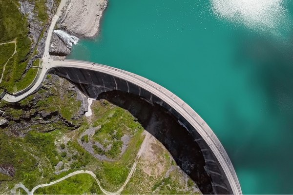 Policy Brief: Extraordinary compliance procedure regarding deregulation measures to accelerate the deployment of renewable energy