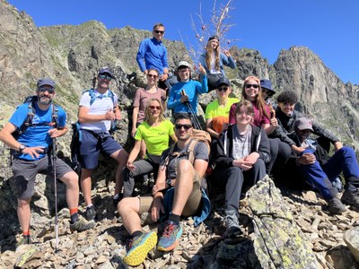Comment rendre les expériences en montagne inclusives