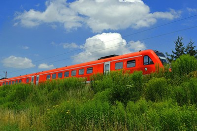 Le train devient plus attractif