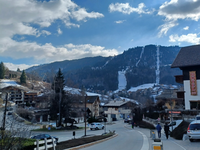 Les Jeux Olympiques et Paralympiques – Alpes Françaises 2030 : la bataille des imaginaires pour la montagne ?