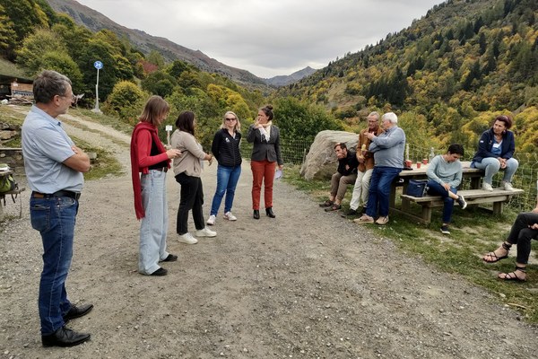 La ferme du Mont Thabor agit pour la cohabitation entre pastoralisme et tourisme, les Espaces Valléens alpins aussi !