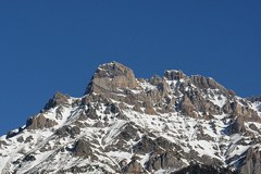 Dal mare alle stratificazioni geologiche delle Alpi: il monte Dent de Morcles/CH narra la storia delle Alpi. 