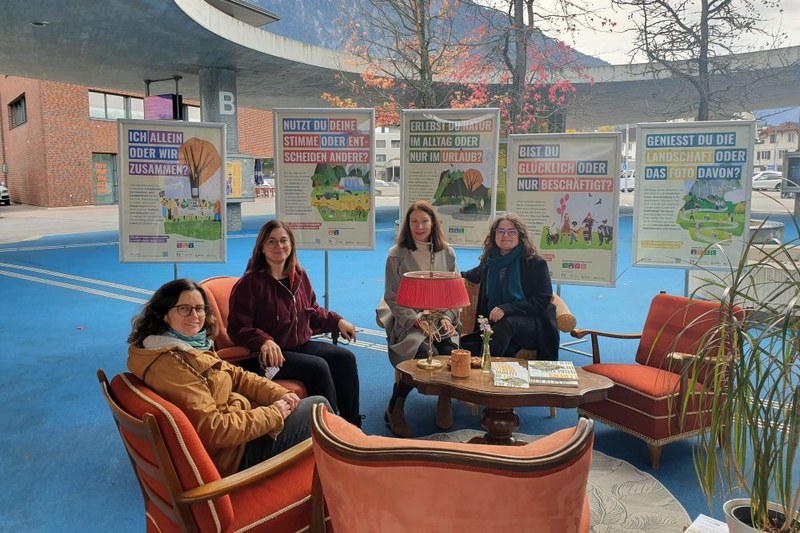 Felici o impegnati: campagna sulla qualità di vita nelle Alpi in ottobre a Schaan/LI. © CIPRA