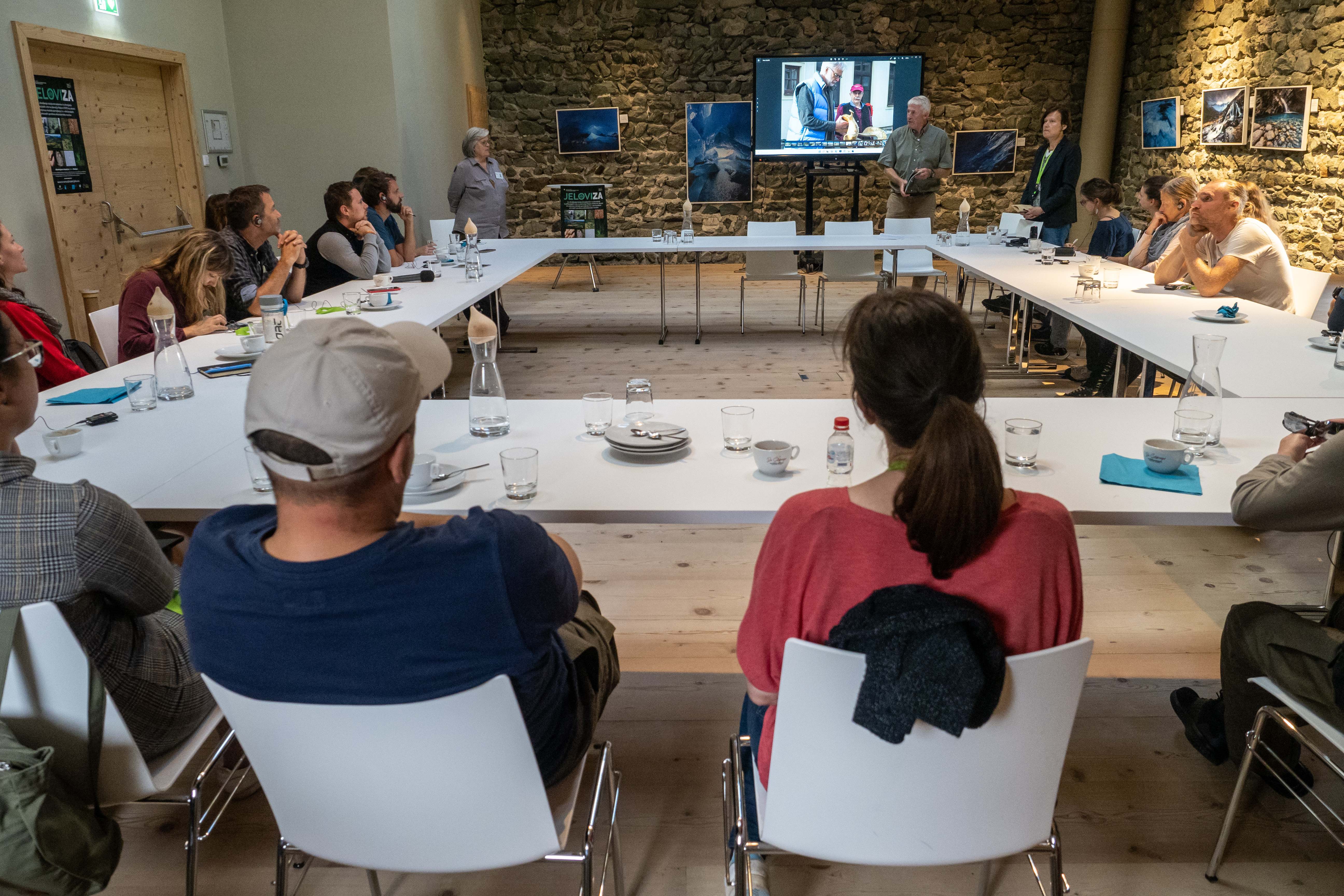 12 JeloviZA (c) Samo Khan