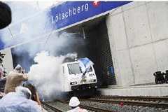 1232_Loetschbergtunnel.jpg