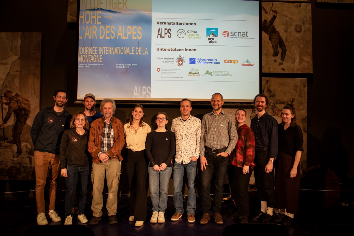 25-12-11-20h04m27 Copyright Silvan Gnos Tag der Berge.jpg