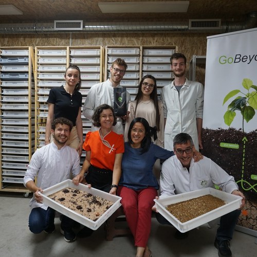 38 GoBeyond Dream Team