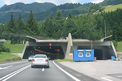 3991_Gotthardtunnel.jpg