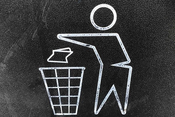 5_Oh_Plogging_Photo by Gary Chan on Unsplash.jpg