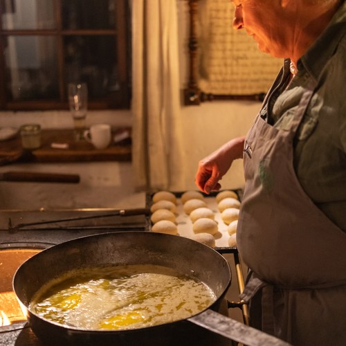 7 JeloviZA (c) Samo Khan