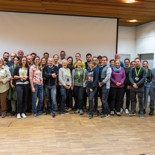 8 JeloviZA (c) Samo Khan