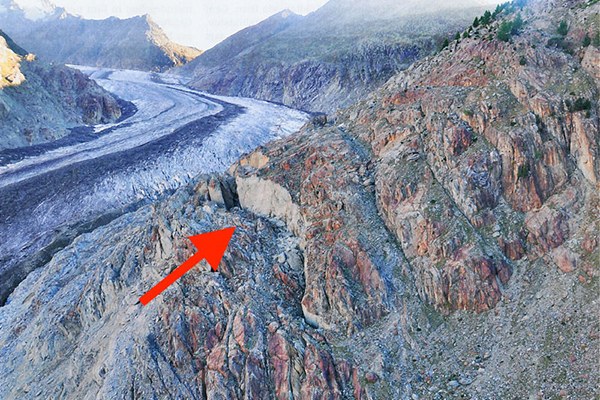 Aletschgletscher (c) Hugo Raetzo.jpg