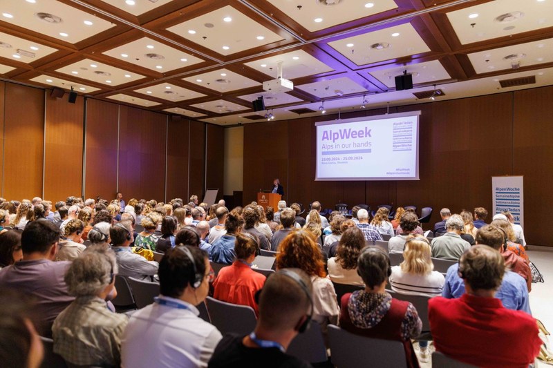 AlpWeek2024(c)CimetStudio (1)