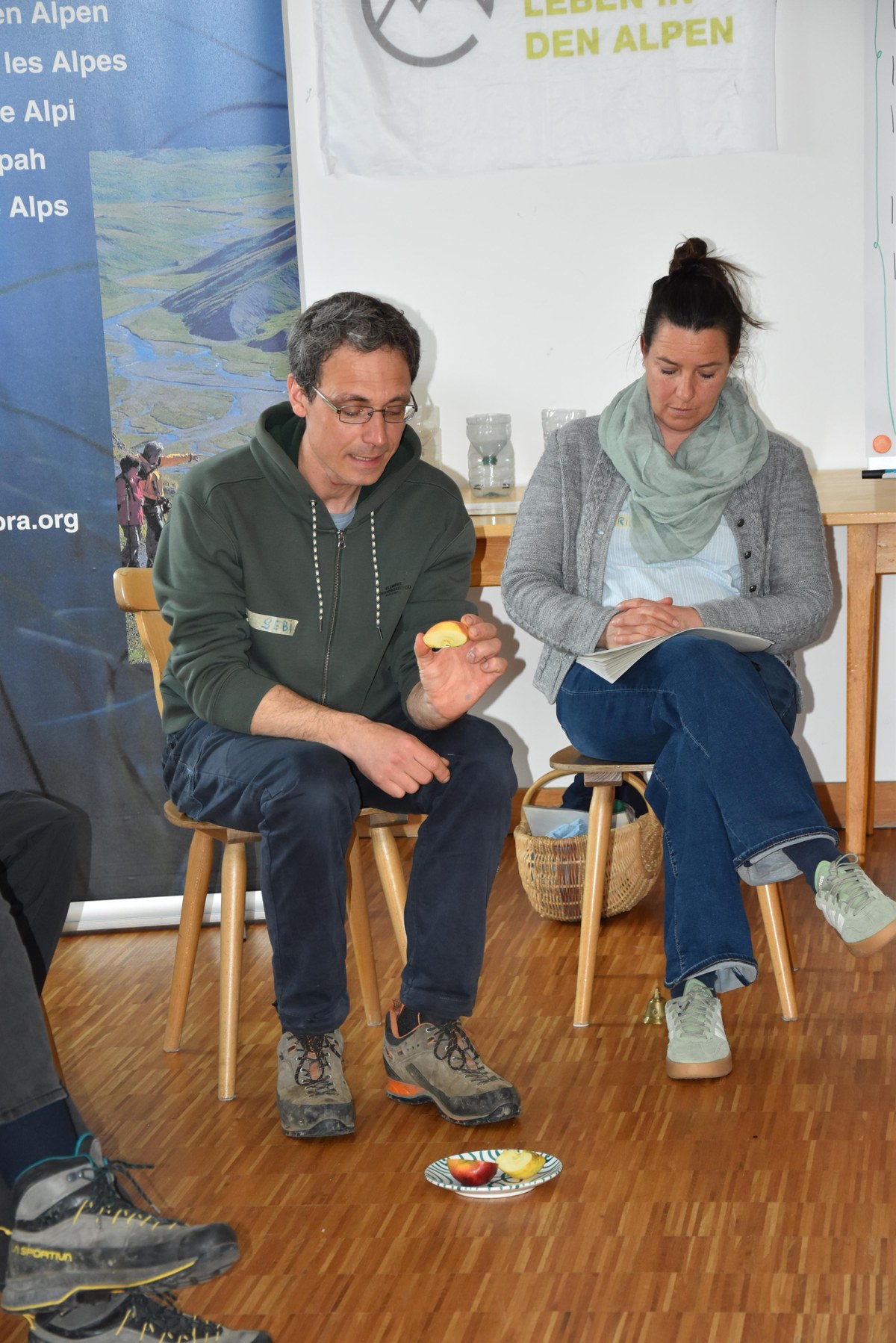 Apfel erklärt die Welt 2.JPG