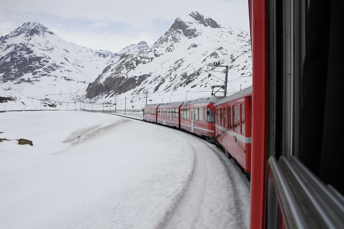 bernina-4089238_1920.jpg