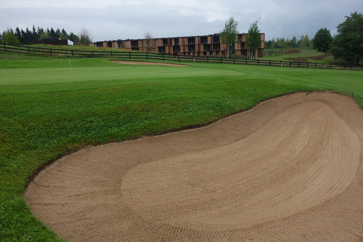 Egarten 032-Margarethenhof.JPG