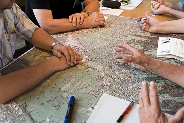 Frank Schultze  ZEITENSPIEGEL _39__1.jpg