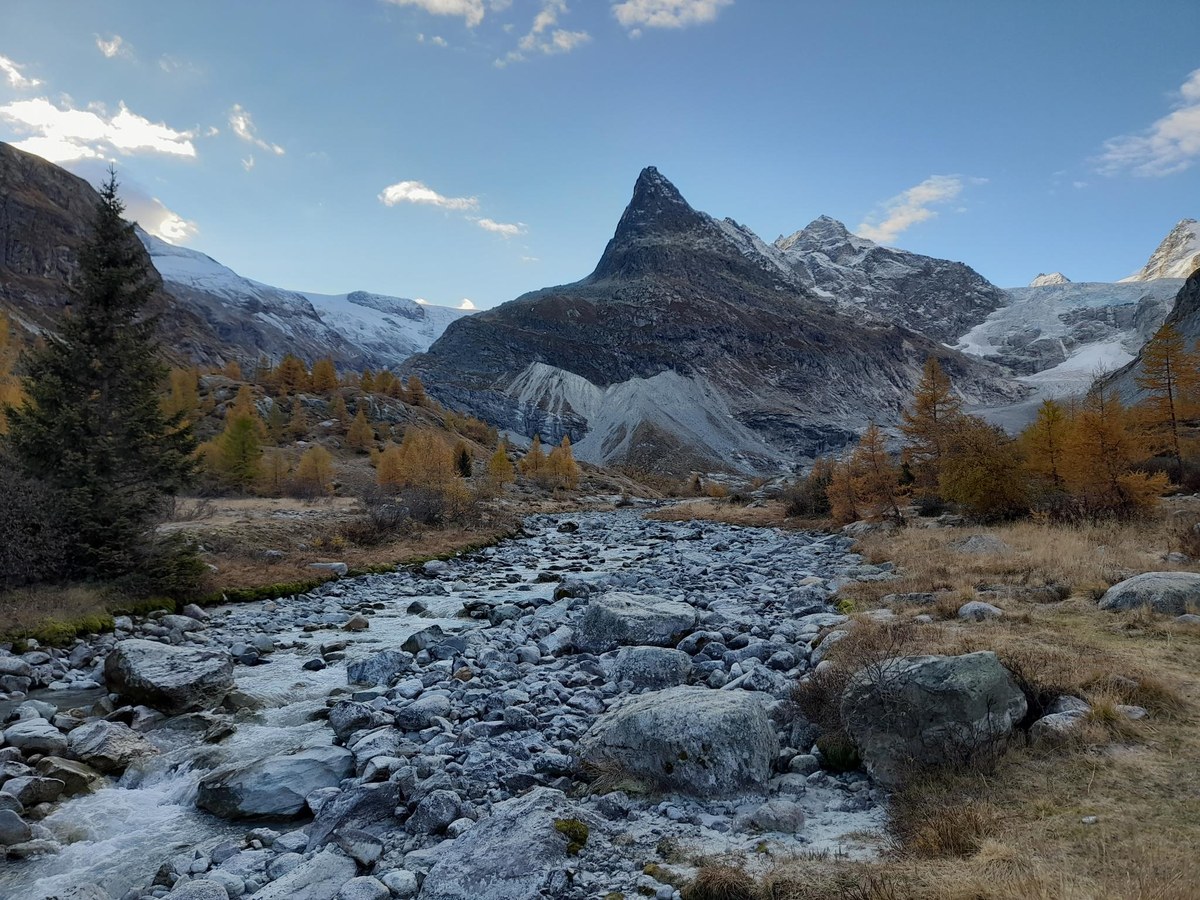 Glacier du Ferpècle_(c) Marc Rossier.jpg