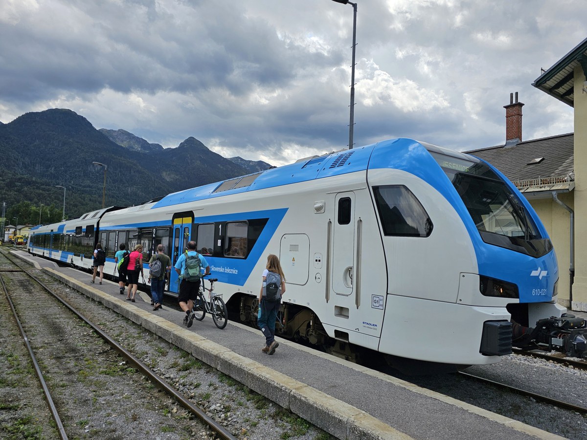 In mountains with public transport_c_Manca Ogrin.jpg