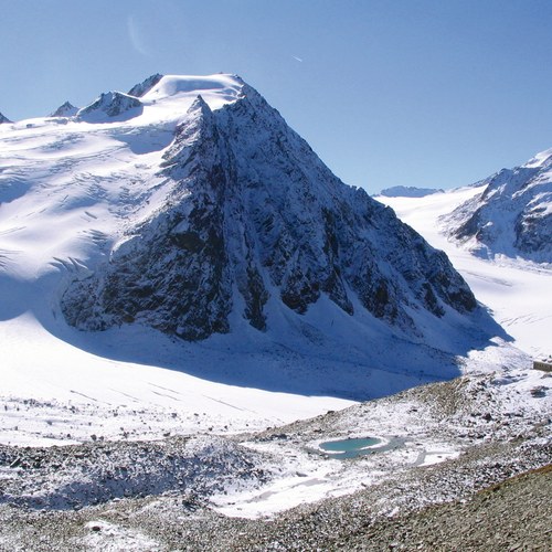 LinkerFernerkogel BraunschweigerHütte Foto J. Essl