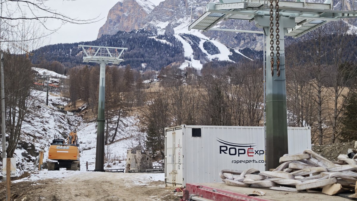 Milano-Cortina 2026 cabinovia Apollonio - Socrepes 1(c) Fabio Tullio.jpg