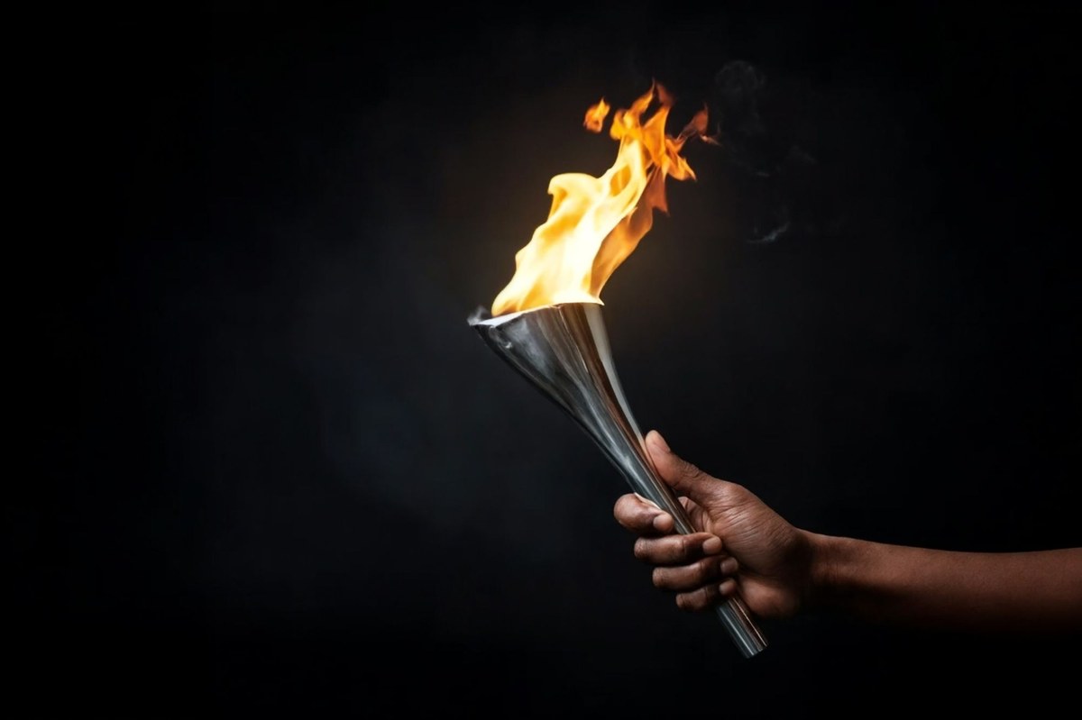 SLO_Olympisches Feuer (c) canva.jpg