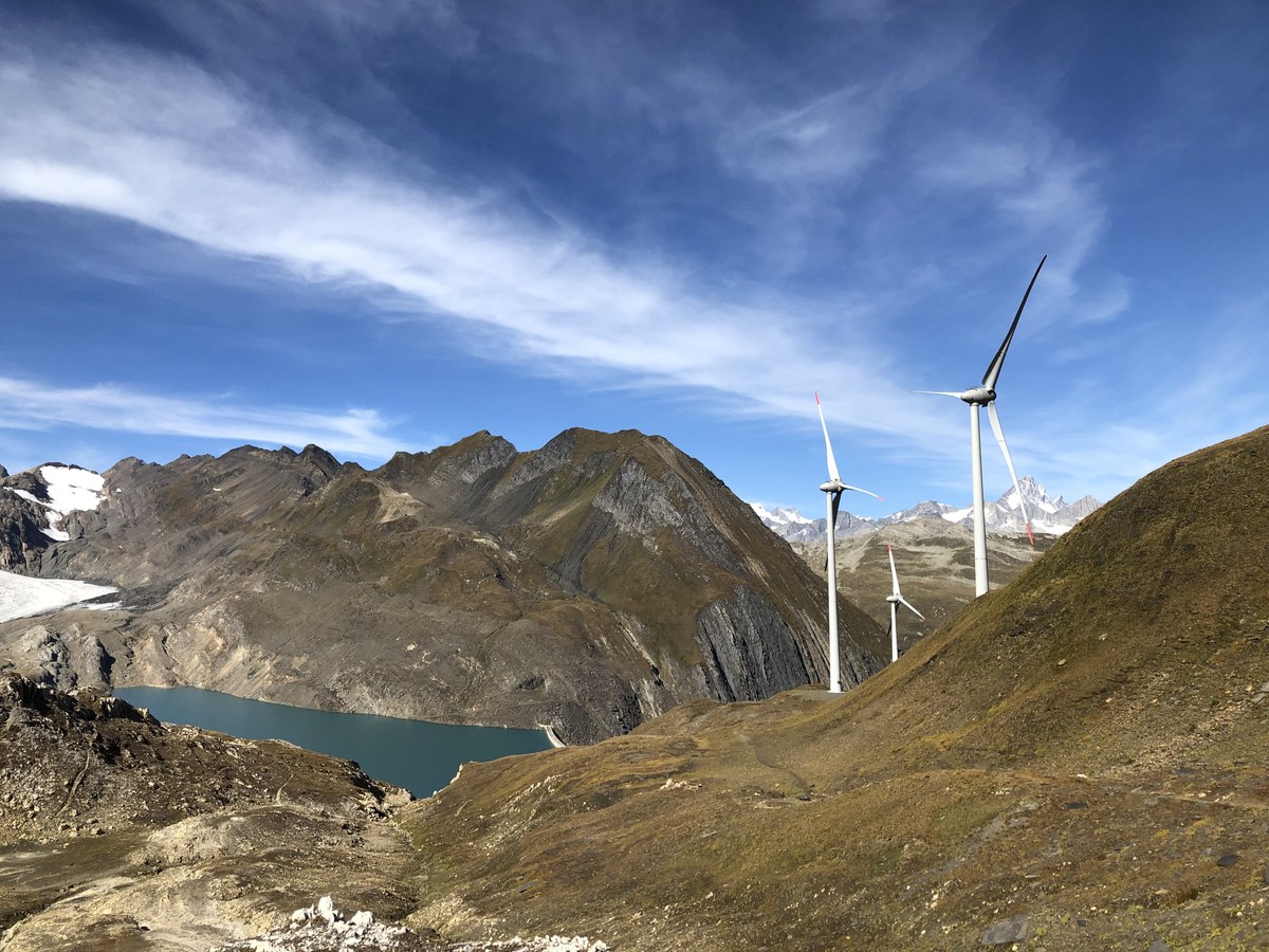 SL_Windpark Gries_CH (c) Brauliobarahona_wikimedia commons.jpg