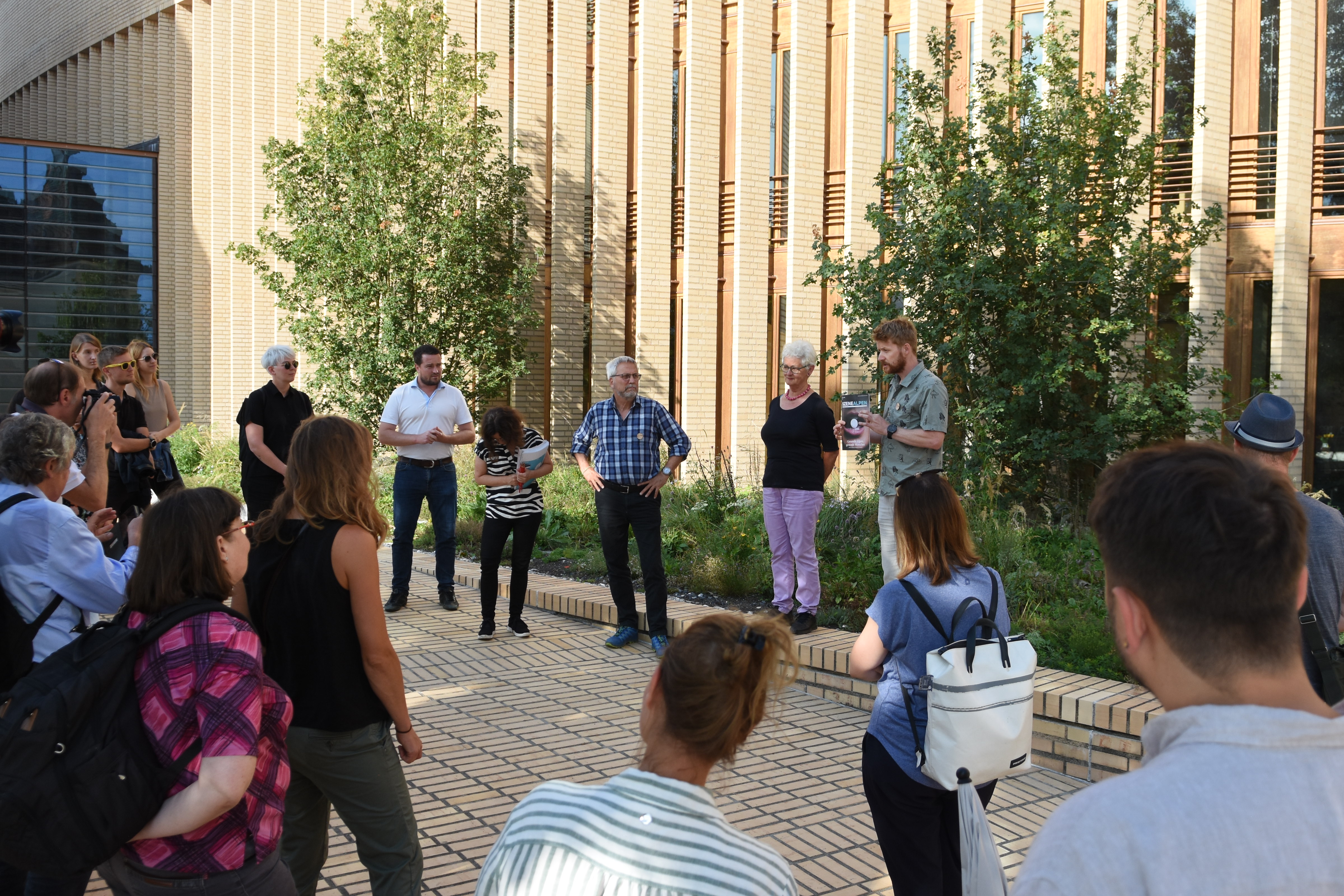 SzA BonAppetit Vernissage(c)CIPRA (3)