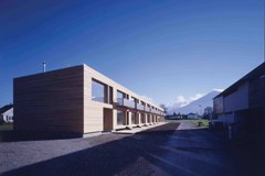 Zaradi novih načinov pridobivanja energije na Južnem Tirolskem se lahko novogradnje uvrstijo v kategorijo podnebju prijaznih hiš standarda A.