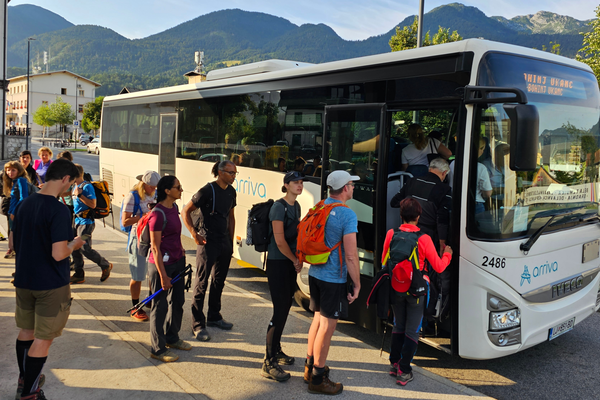 Z JPP do dolin in peš do višin - testno na Orožnovo kočo